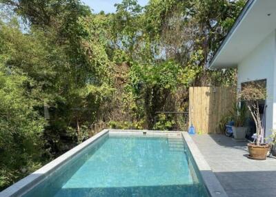 Renovated 4-Bed Pool Villa in Chaweng Noi, Near PBISS