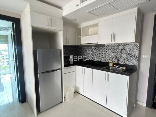 Just IN Corner Unit 1 Bedroom Condo in Avenue Residence for sale and rent ABPC8016