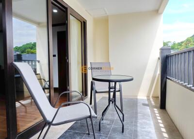 2 bedroom Condo in Nirvana Place Pattaya