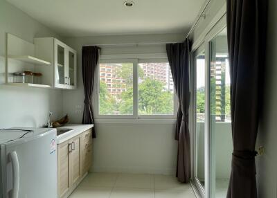 Condo for Rent at Punna Residence 5