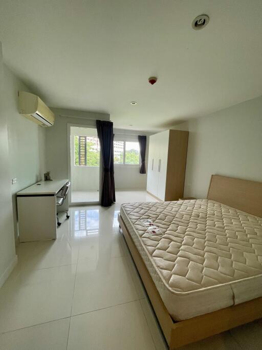 Condo for Rent at Punna Residence 5