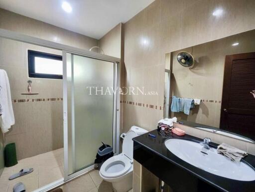 บ้าน ขาย 4 ห้องนอน 350 ตร.ม. ที่ดิน 568 m² ใน  Baan Balina 1, Pattaya