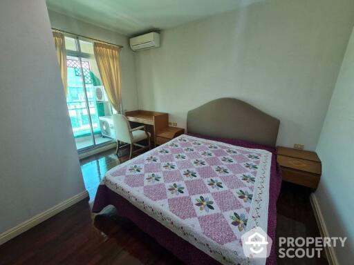 2-BR Condo near MRT Bang Phlat