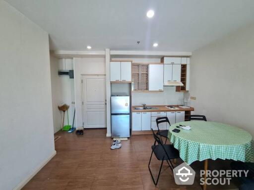 2-BR Condo near MRT Bang Phlat