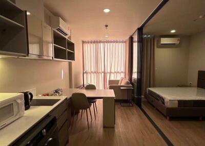 1-BR Condo at The Issara Sathorn in Thung Maha Mek