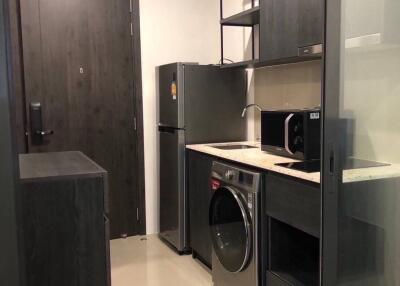 1-BR Condo at Xt Huaikhwang near MRT Huai Khwang