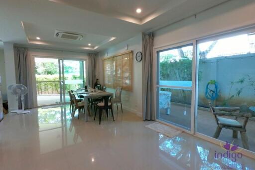 House for rent beautiful, large 4 bedroom home in a quiet area close to Airport Plaza, Muang ,Chiang Mai.