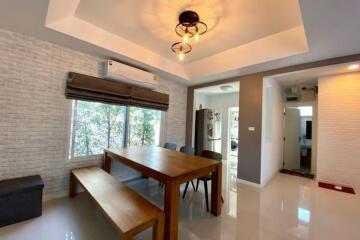 A large family home for rent or sale in Sankhampeang, Chiang Mai