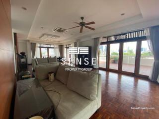 spacious penthouse 3 bed  for rent near sathorn