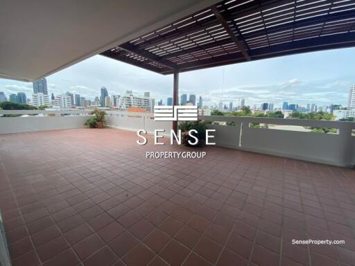 spacious penthouse 3 bed  for rent near sathorn