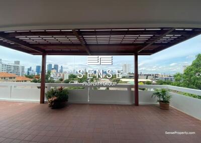 spacious penthouse 3 bed  for rent near sathorn