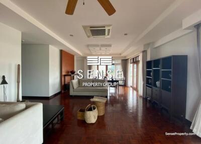 spacious penthouse 3 bed  for rent near sathorn