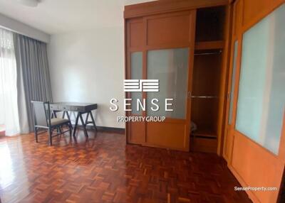 spacious penthouse 3 bed  for rent near sathorn