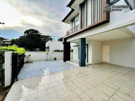 Modern 3 Bedroom House In East Pattaya For Sale