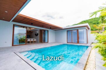 New luxury 3 bed pool villa close to town