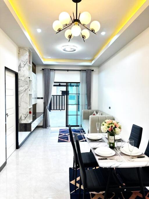 New townhome in new project at Soi Siam Country Club