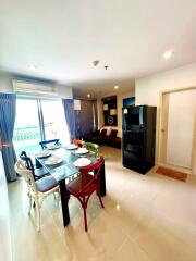 Spacious 2-bedroom Condo at Jomtien Beach