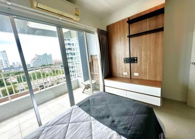 Spacious 2-bedroom Condo at Jomtien Beach