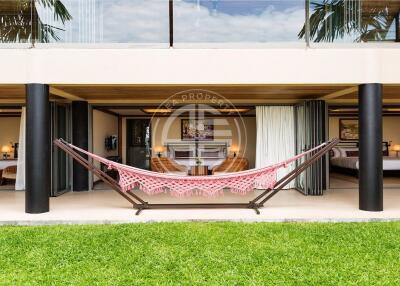 Luxurious tropical pool villa in Koh Samui