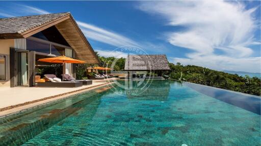 Luxurious tropical pool villa in Koh Samui