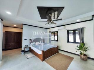 บ้าน ขาย 4 ห้องนอน 300 ตร.ม. ที่ดิน 584 m² ใน  Baan Balina 1, Pattaya