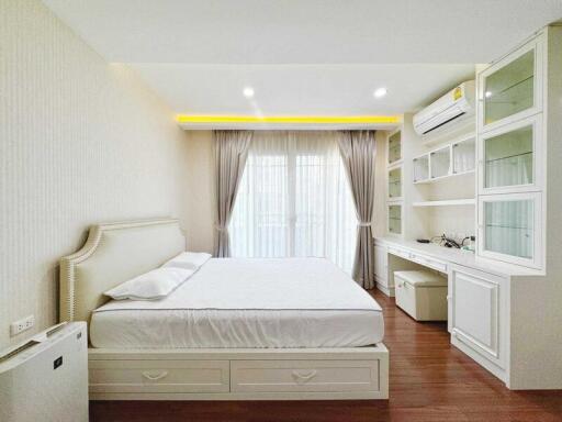 For Rent Bangkok Town House Leon Sukhumvit 62 BTS Bang Chak Phra Khanong