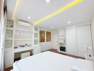 Bangkok Town House Leon Sukhumvit 62 Sukhumvit 62 BTS Bang Chak