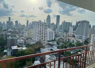 Bangkok Condo Lake Green Sukhumvit 8 BTS Nana MRT Sukhumvit