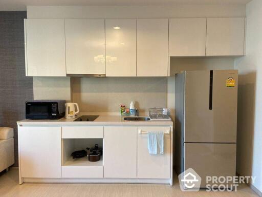 2-BR Condo at Rhythm Sukhumvit 42 near BTS Ekkamai