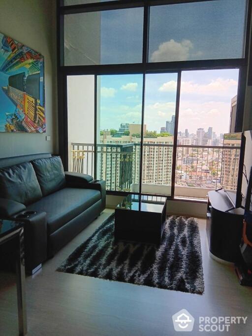 1-BR Condo at Rhythm Sukhumvit 44/1 near BTS Phra Khanong