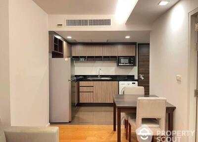 1-BR Condo at Focus Ploenchit near BTS Nana