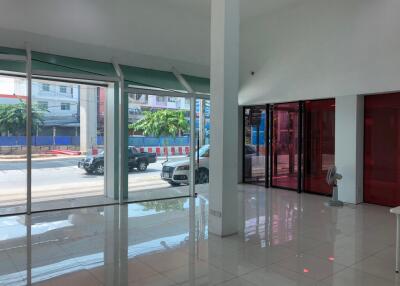 For Sale and Rent Bangkok Shophouse Ramintra Khan Na Yao