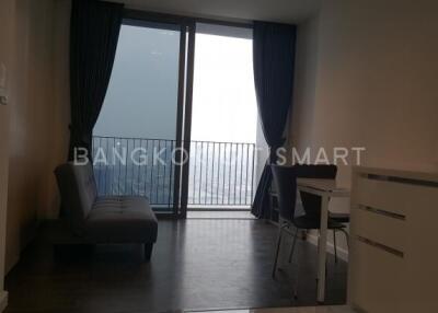 Condo at Nara 9 for sale