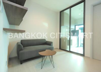 Condo at Life Sukhumvit 62 for rent