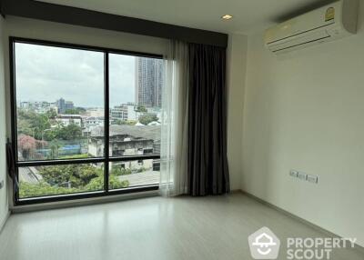 2-BR Condo at Rhythm Sukhumvit 36-38 near BTS Thong Lor