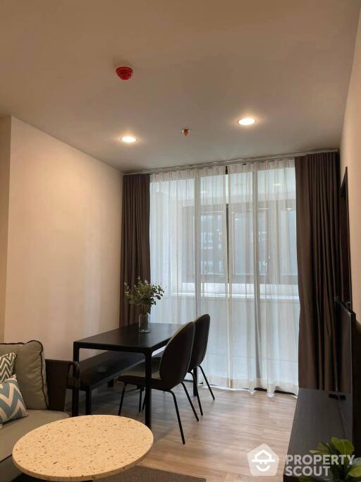 1-BR Condo at Xt Huaikhwang near MRT Huai Khwang