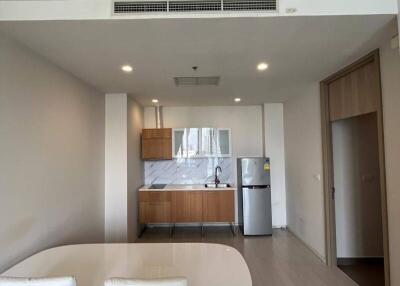 1-BR Condo at Noble Ploenchit near BTS Phloen Chit