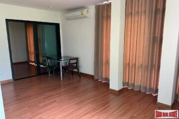 Baan Piyabutr - Large Three Bedrooms Condo for Rent with Extra Balconies and City Views