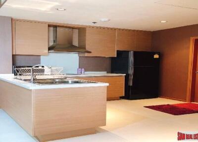 The Emporio Place - 1 Bedroom and 1 Bathroom, 65 sqm, Phrom Phong