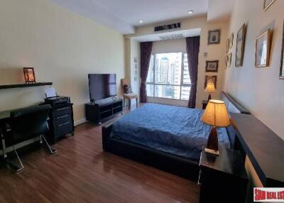 The Trendy Condo - Big and New renovated One Bedroom Condo for Rent only 3 Minutes to BTS Nana.