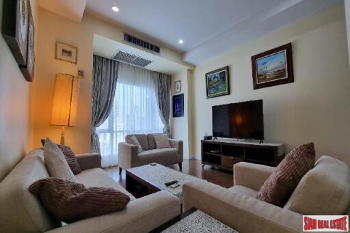 The Trendy Condo - Big and New renovated One Bedroom Condo for Rent only 3 Minutes to BTS Nana.