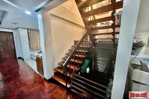 Townhome in Phrom Phong - Spacious 5-Bedroom 5-Bathroom Townhome For Rent In Popular Bangkok Neighborhood
