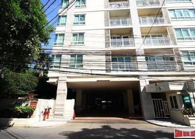 Lovely 2 Bedroom. Central but quiet. Baan Siri Sathorn