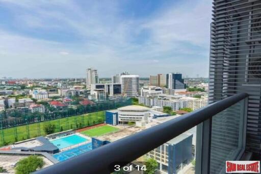 The Lofts Ekkamai - 2 Bedrooms and 2 Bathrooms for Rent in Phrom Phong Area of Bangkok