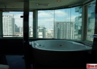 The Infinity Condominium - 2 Bedrooms and 2 Bathrooms for Rent in Silom Area of Bangkok