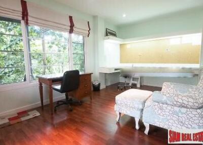 Urban Sathorn - Live in a Park Like Setting in this Three Bedroom House