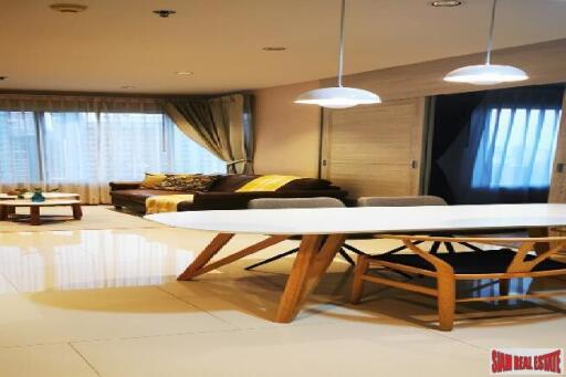 The Emporio Place - 1 Bedroom and 1 Bathroom for Rent in Phrom Phong Area of Bangkok