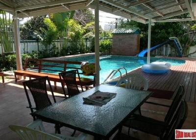 Five Bedroom Home with Private Salt Water Pool on Thonglor BTS