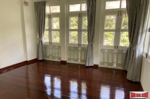 Five Bedroom Home with Private Salt Water Pool on Thonglor BTS