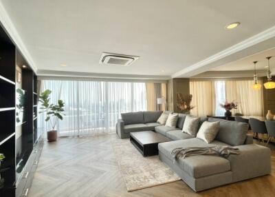 Supakarn Condominium - Large 3 Bed Condo for Rent with Stunning River Views